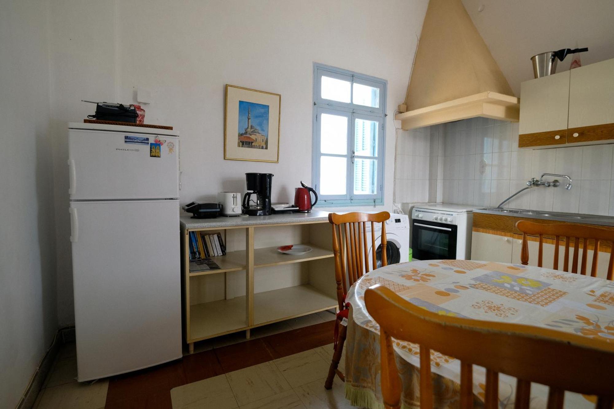 Archontiko Pataka Apartment Rhodes City ภายนอก รูปภาพ